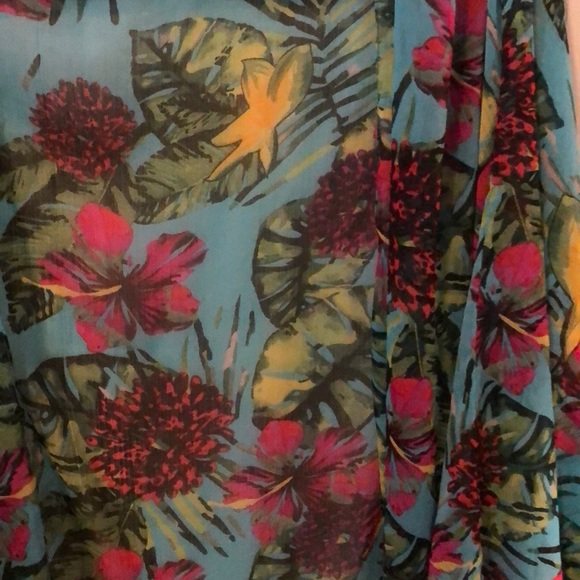 Steve Madden Swimsuit Coverup Floral Tropical - Picture 2 of 2